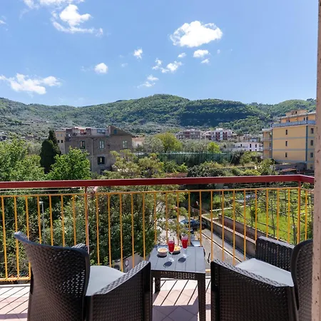 Mifra Pensión Península Sorrentina