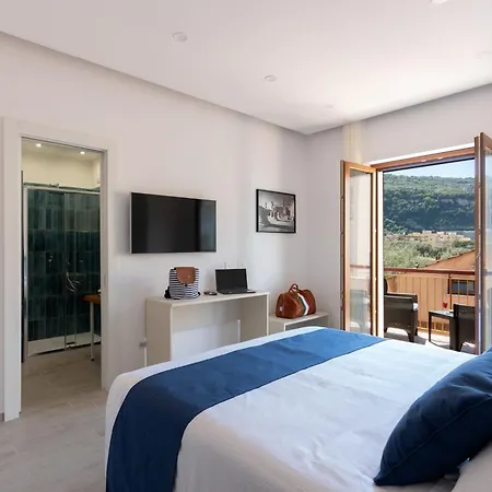 בית הארחה Mifra